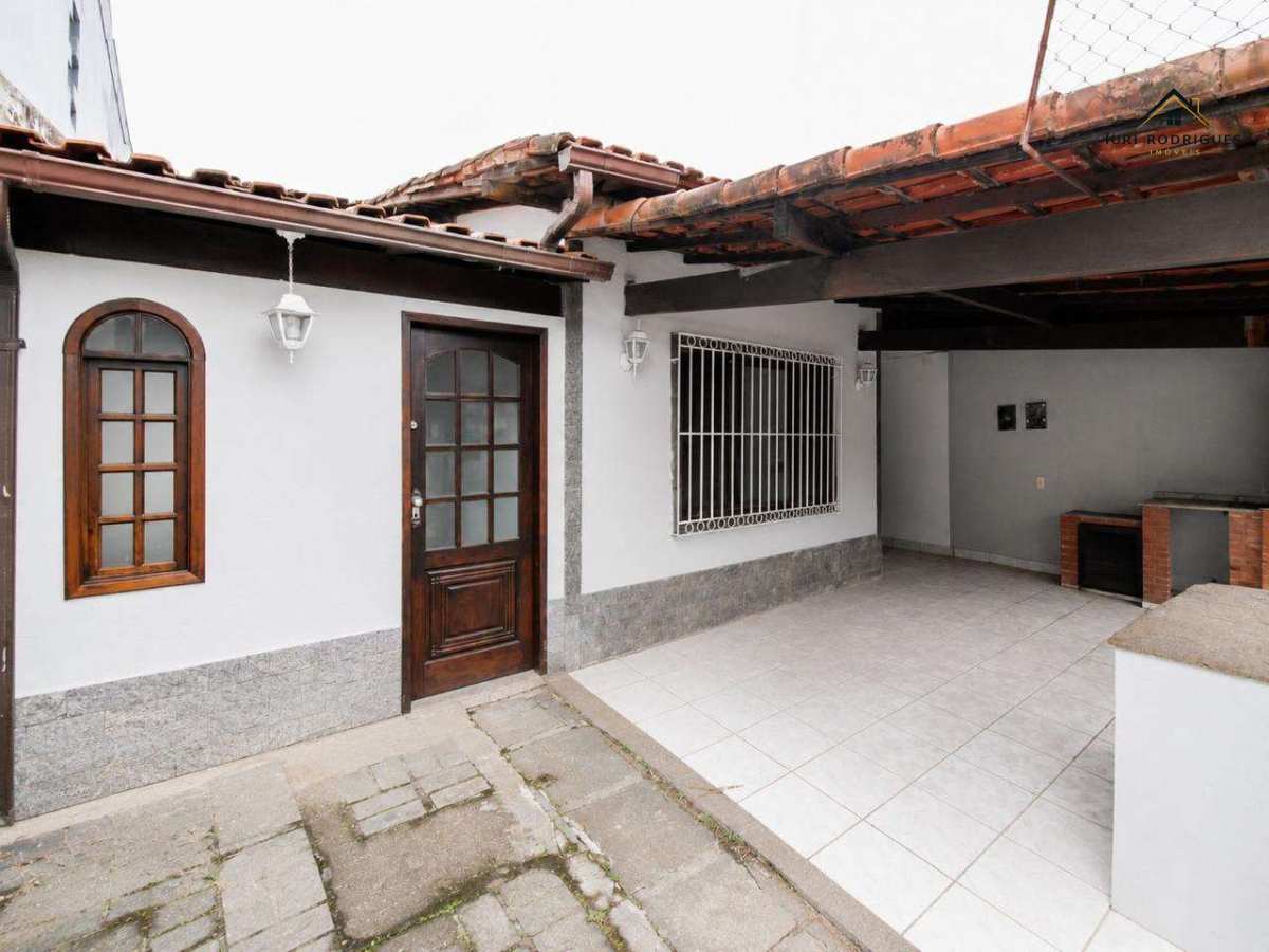 Casa à venda em Nova Iguaçu, Da Luz, com 3 quartos, 100m² - Iuri Rodrigues Imóveis