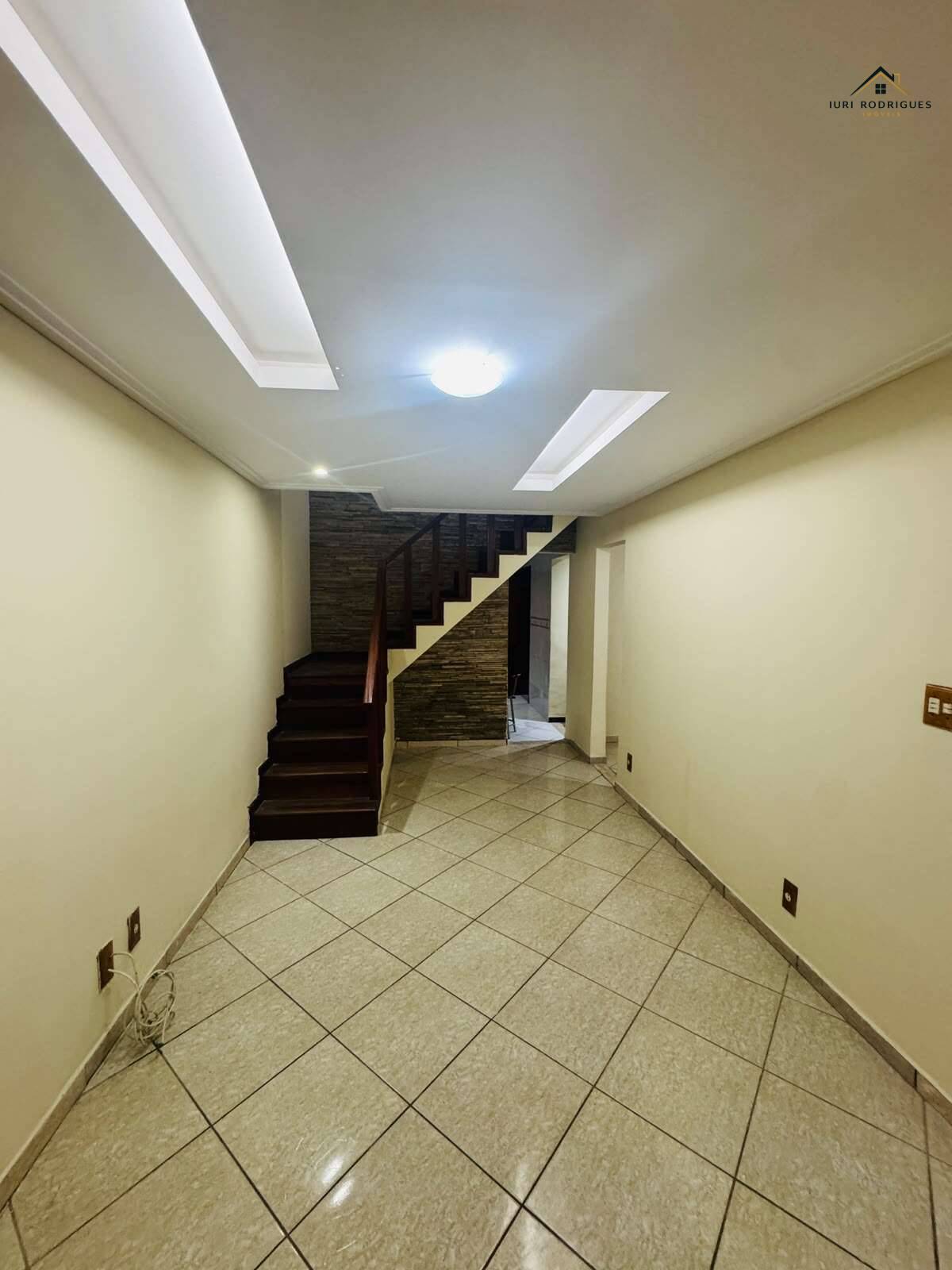 Casa de condomínio à venda em Nova Iguaçu, Cosmorama, com 4 quartos, 525m²