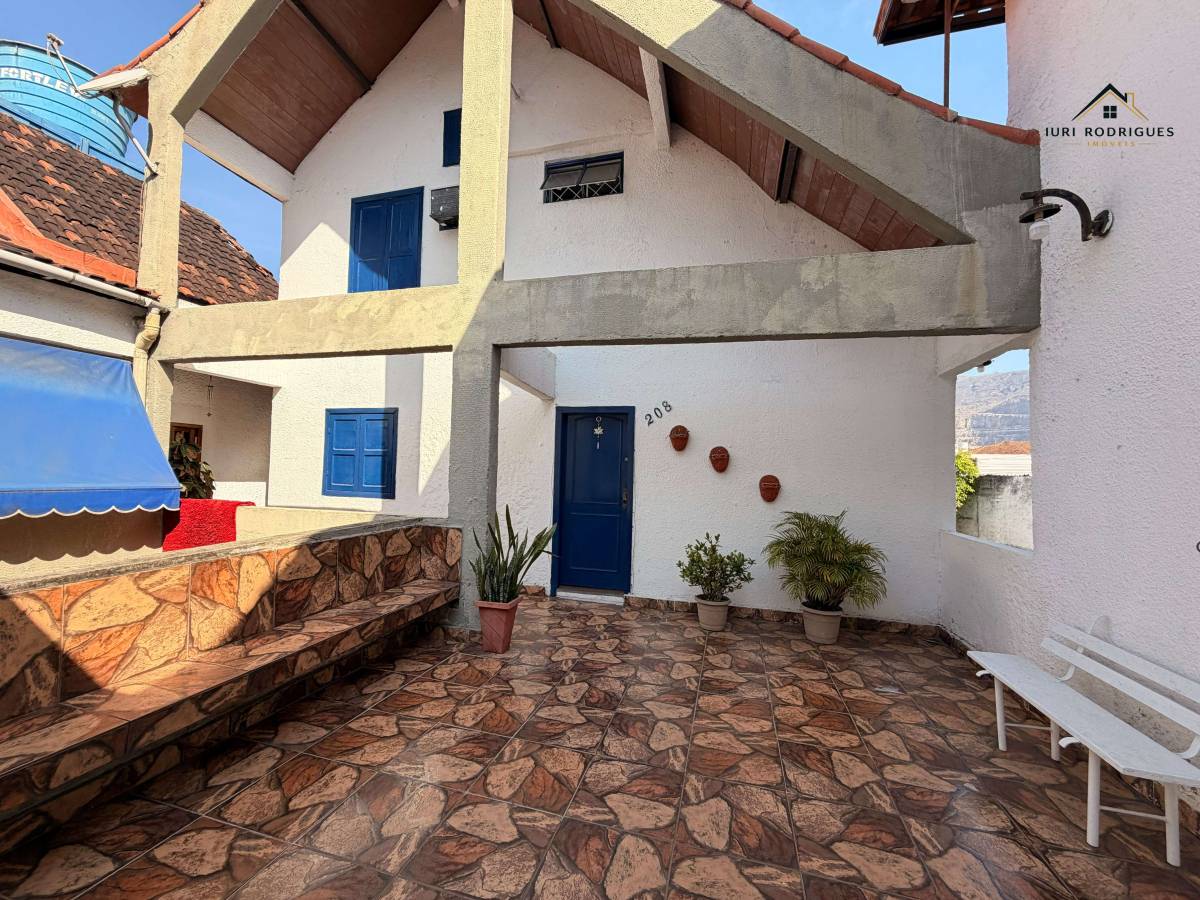 Duplex à venda em Nova Iguaçu, Centro, com 3 quartos - Iuri Rodrigues Imóveis